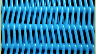 食品螺旋输送网带怎么选-耐温耐磨{旭瑞网业}